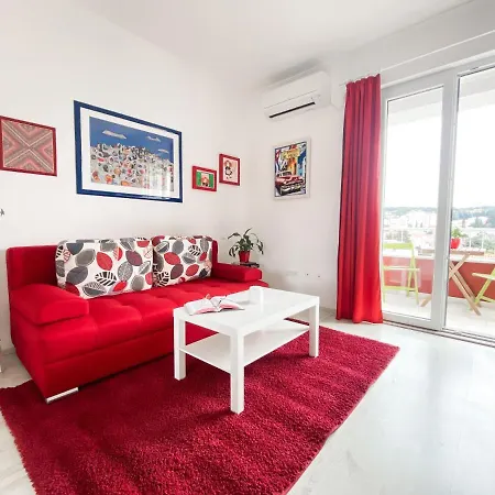Apartment Melisa With Balcony & Free Parking *