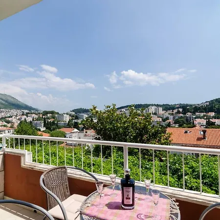 Melisa With Balcony & Free Parking Apartment Dubrovnik